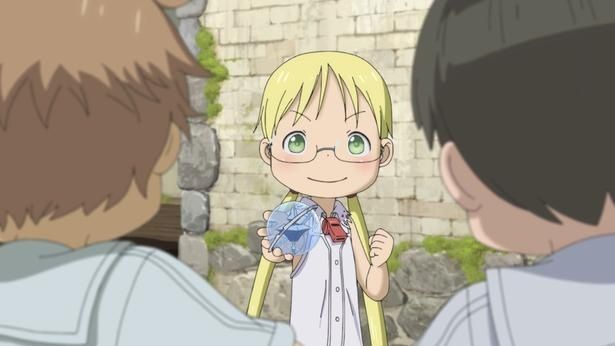 テレビアニメ第1期は、2017年「アニメ・オブ・ザ・イヤー」で最優秀作品賞を受賞した「メイドインアビス」 [c]つくしあきひと・竹書房／劇場シリーズ「メイドインアビス」製作委員会