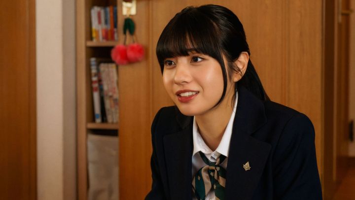 映画『ないものねだりの君に光の花束を』に出演する向井怜衣 （C）2026『ないものねだりの君に光の花束を』製作委員会 width=