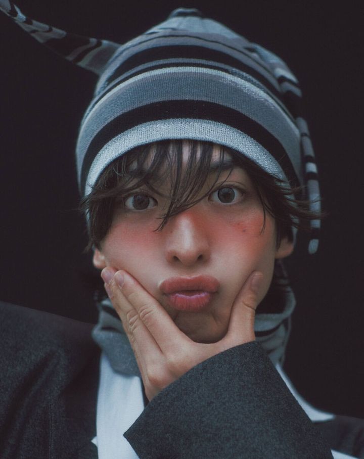 FANTASTICS・木村慧人「1年でこんなにも成長するんだ」ビジュアルブック『Visuarts』で見せた新たな表情と大人の色気