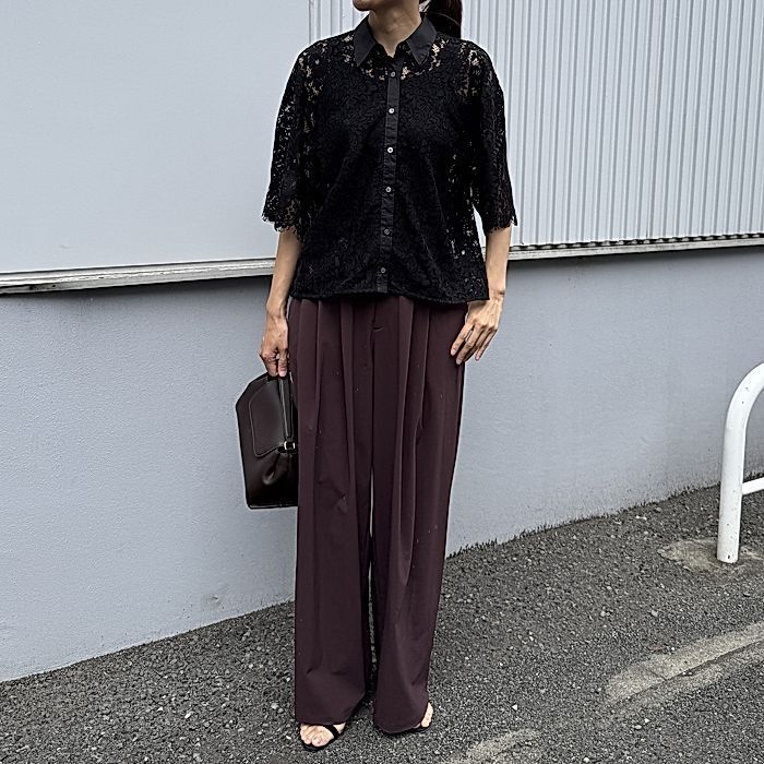 M7days セミワイドパンツ￥17930／Marisol（M7days）