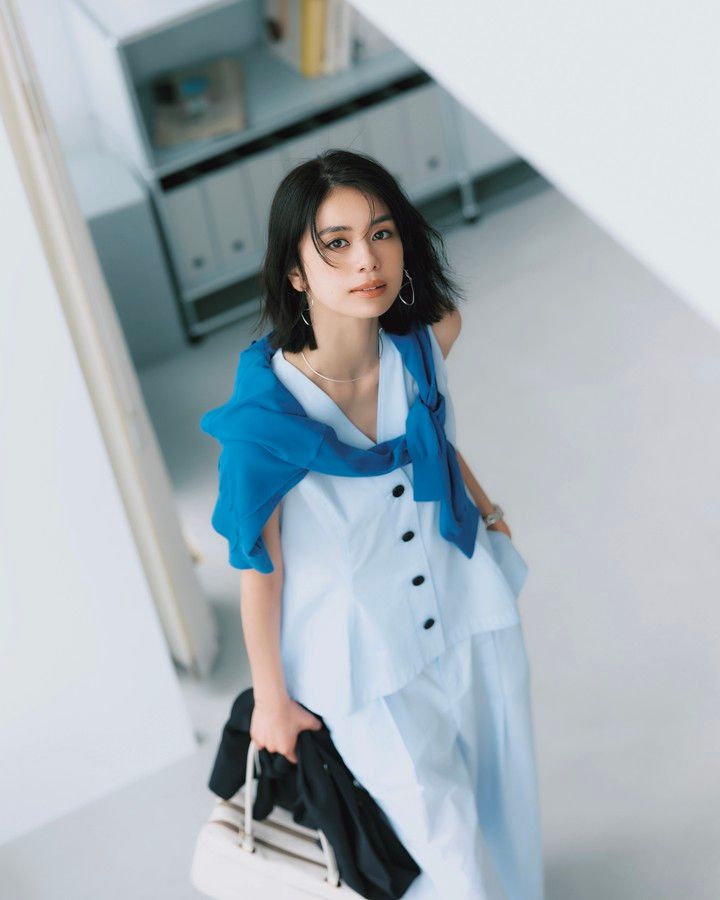 佐藤晴美 ノースリーブコーデ