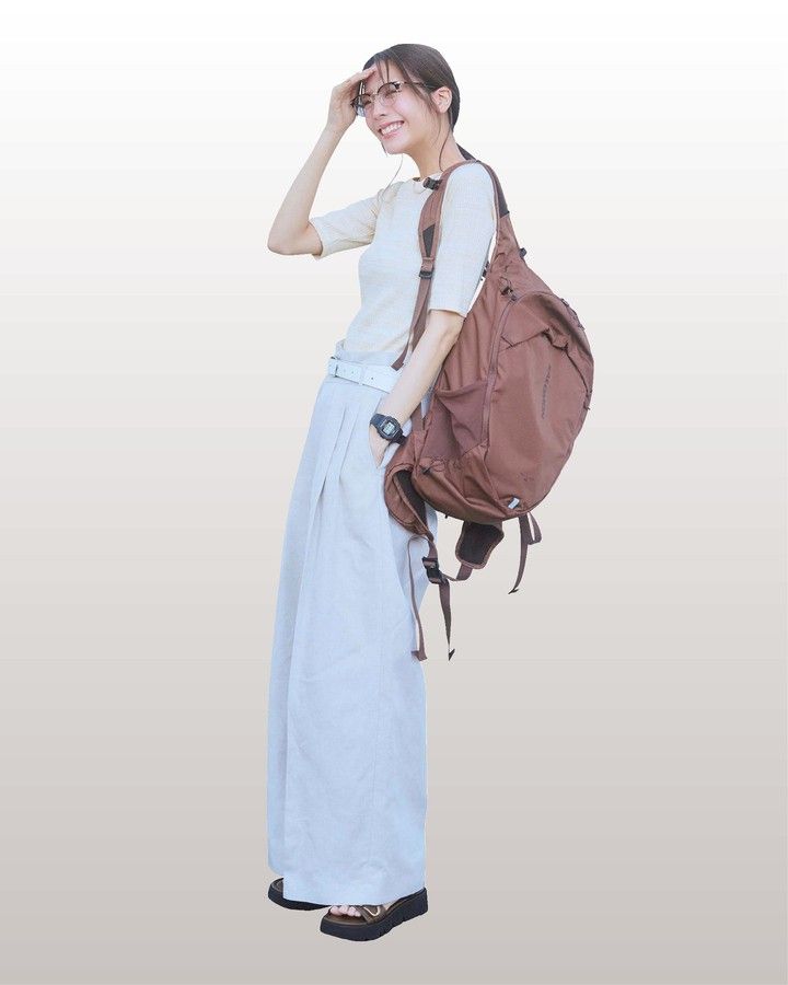貴島明日香 リュックコーデ