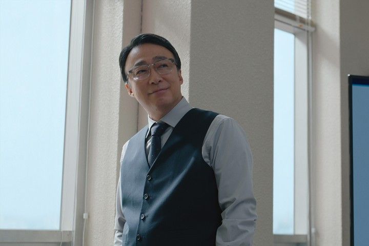 鉄槌教師：イ・ソンミン