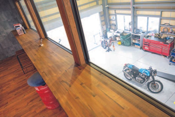 【愛知県・ツーリング】バイクもカフェも楽しめる！ ロイヤルエンフィールド愛知（ルサンバレー）を訪問［マヒトが行く］