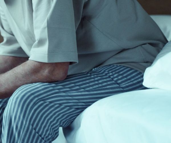 認知症の人がじっと座っているときに思っていること
