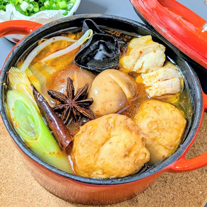 台湾出身の【安藤百福】をイメージ！ほど良い辛さで旨味を追求した麻辣鍋