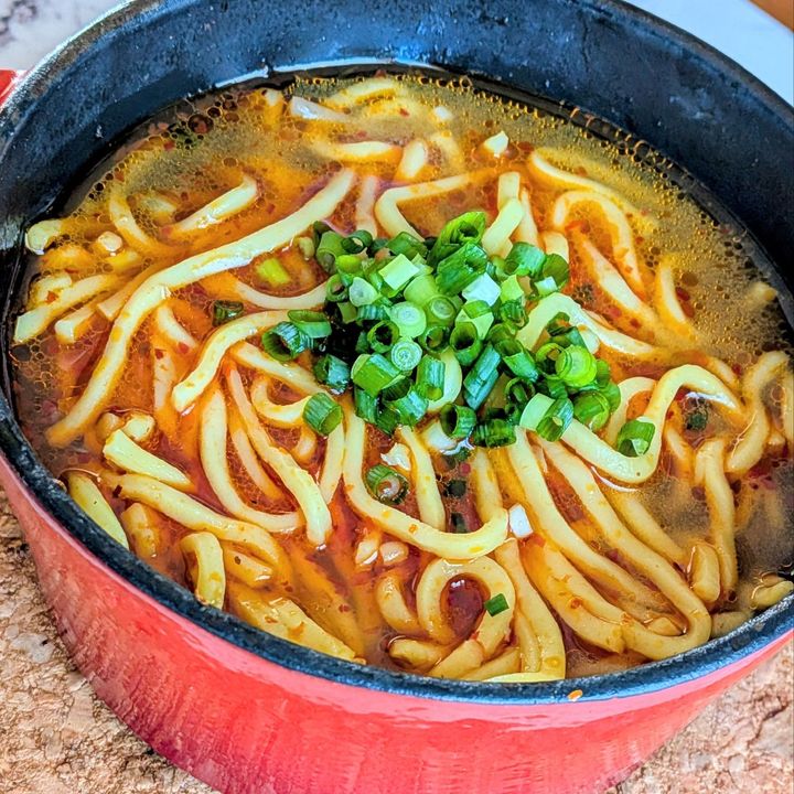 ＊具を食べ終わったらシメはラーメンで。とっても合います。