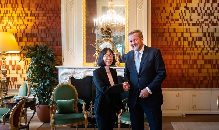 オランダのウィレム＝アレクサンダー国王に謁見した赤根智子ICC所長