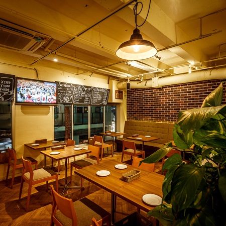 東京・池袋駅近くの「肉バル Bar＆Grill motto」が10日間の「ステーキ全品50％OFFキャンペーン」実施！