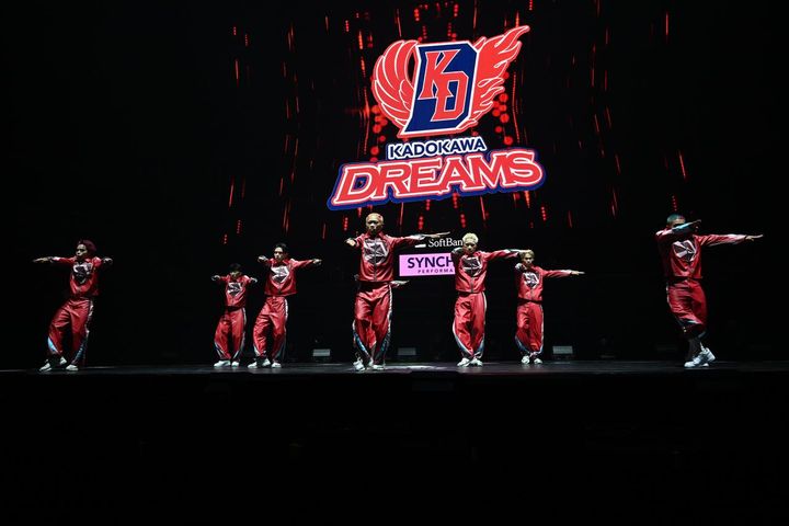 画像: KADOKAWA DREAMSのシンクロパフォーマンス ©D.LEAGUE 26-27