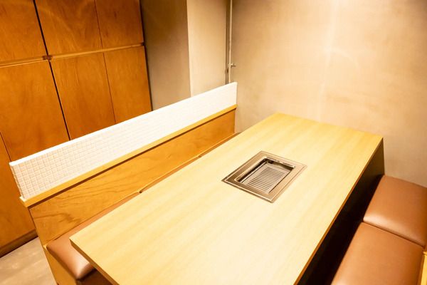たれにこだわった焼肉を炊き立てご飯と味わえる「浜松町 たれ焼肉のんき 裏」OPEN！