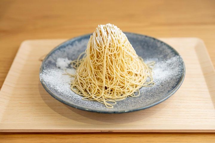 注文を受けてから絞る「楽栗filo（らくり ふぃーろ）」880円