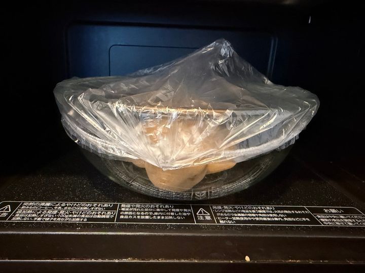電子レンジにも使うことができる
