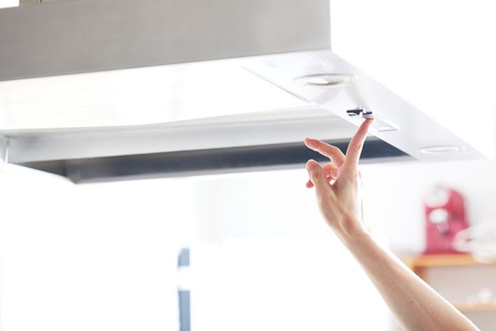 換気扇は調理前後に5分長くスイッチオン
