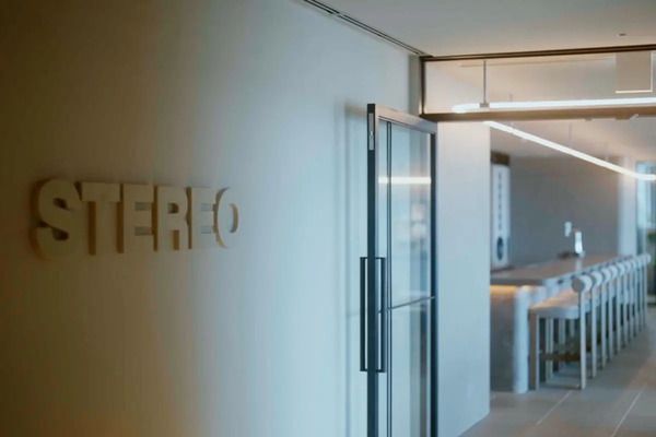 渋谷「STEREO」がフードメニューを一新！コース料理や、気ままに頼める小皿料理を提供