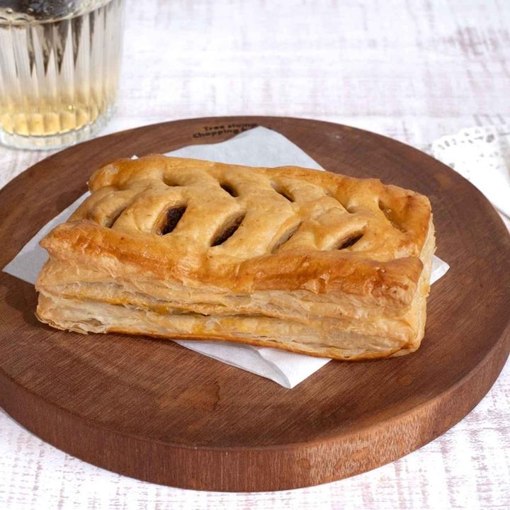画像: ワンハンドで食べやすい形のパイ