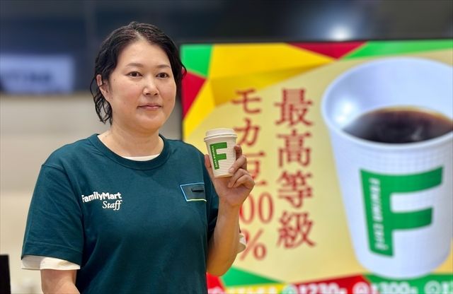 ファミリーマート商品本部ファストフーズ部 カフェ・スチーマーグループの松田香織氏