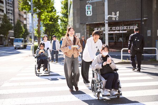 さまざまな分野で活動するひとたちが出会う東京・神田のあたらしい縁日「なんだかんだ」開催