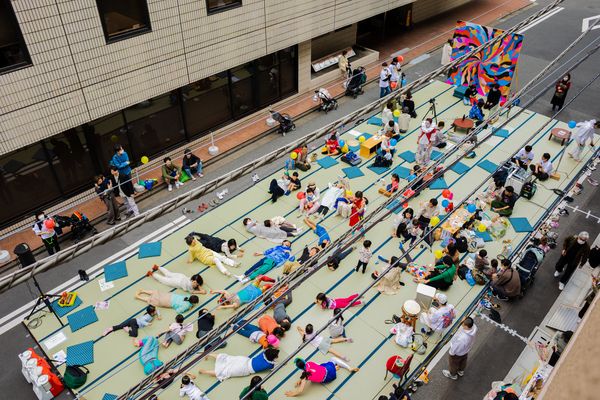 さまざまな分野で活動するひとたちが出会う東京・神田のあたらしい縁日「なんだかんだ」開催