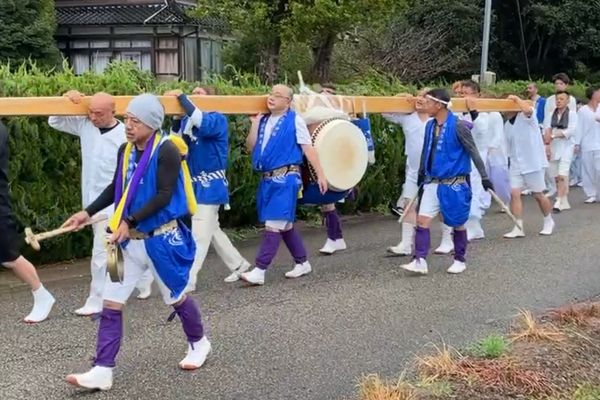 さまざまな分野で活動するひとたちが出会う東京・神田のあたらしい縁日「なんだかんだ」開催
