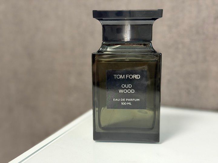 TOM FORD BEAUTY 「OUD WOOD（ウード・ウッド）」100mL
