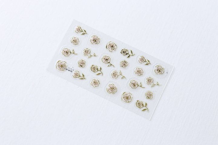 ロマンティック薔薇デザインのネイルアートフィルムのシート全体