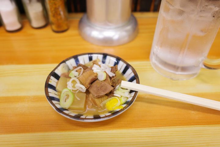 名代もつ煮込み