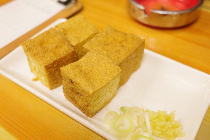 「いづみや 第二支店」の厚揚げ