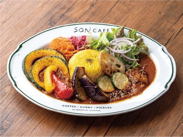 旬の泉州野菜や「いずみピクルス」をスパイスカレーで楽しむ「SON CAFE 大丸心斎橋店」がオープン！