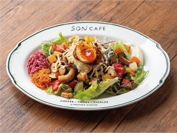 旬の泉州野菜や「いずみピクルス」をスパイスカレーで楽しむ「SON CAFE 大丸心斎橋店」がオープン！