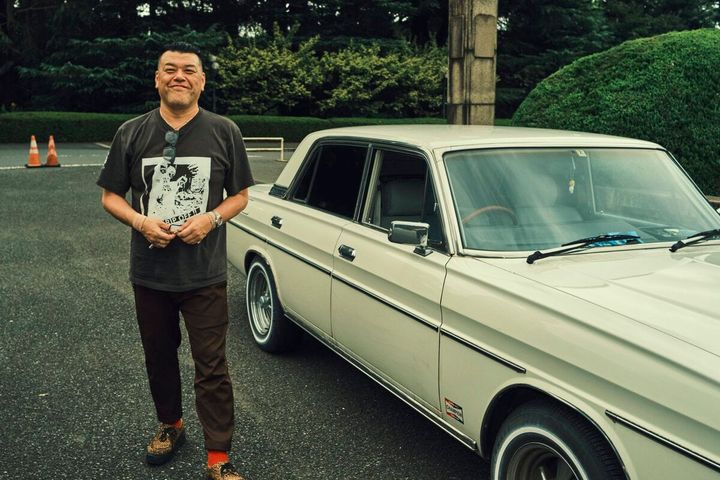 野性爆弾くっきー！が愛車『プレジデント』を長年愛する理由「車もギターもズタボロが好き」愛車7台＆旧車バイクへの深すぎるこだわり