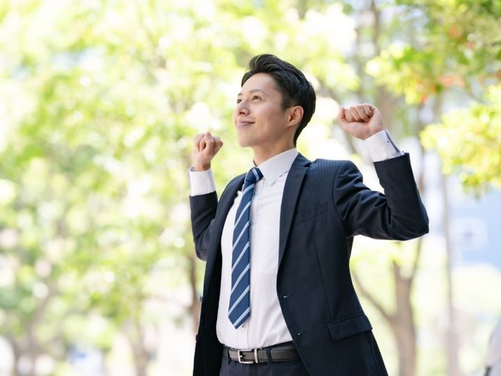 大企業の分業体制では人事の全体像をつかみにくいと感じ、規模の小さな会社へ移って、業務の幅と年収の両方を広げた人もいます。今回は、東京都に住む28歳男性の転職エピソードを紹介します。