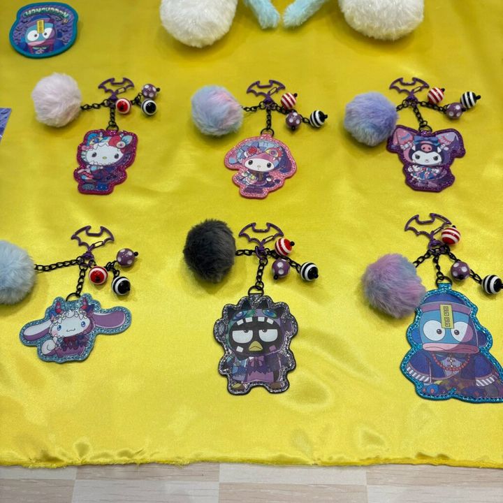 PUROMONSTERSCRAMBLE ポンポンチャーム 