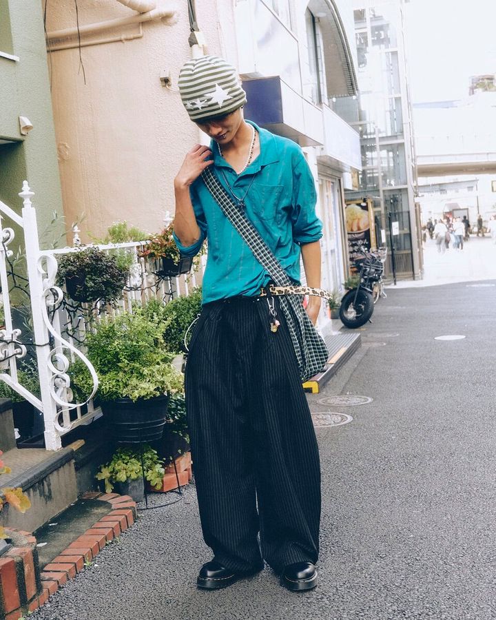 10月22日（水）美容師／石塚さん（21歳）