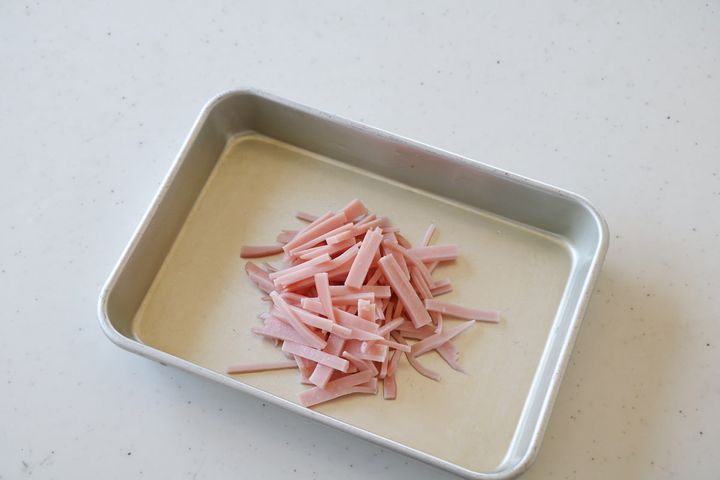 せん切りにしたハム