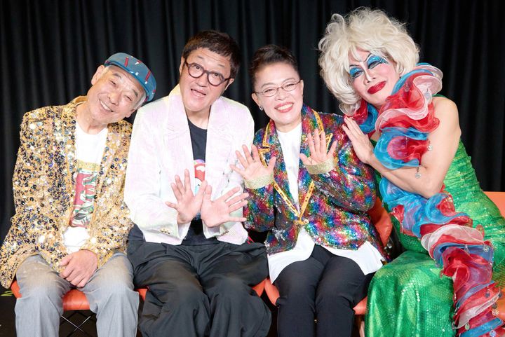 （左から）佐藤正宏、大久保ノブオ、柴田理恵、梅垣義明 クランクイン！ 写真：高野広美 width=