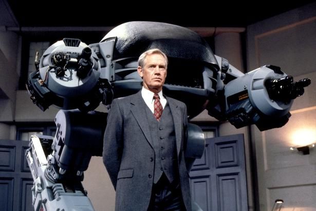 『ロボコップ』のED-209 [c] Orion:courtesy Everett Collection