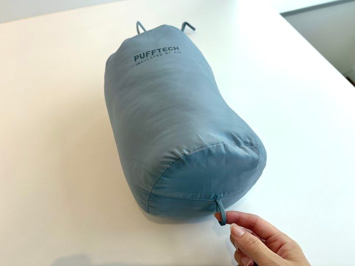 「パフテックパーカ」￥7990 畳んだ状態