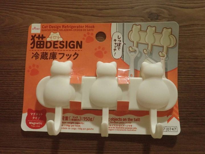 DAISO(ダイソー)：猫デザイン冷蔵庫フック