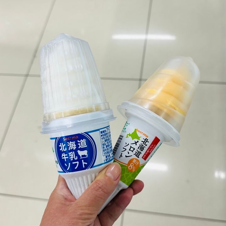 セイコーマート（セコマ）で人気のデザート：北海道牛乳ソフトクリーム・夕張メロンソフトクリーム