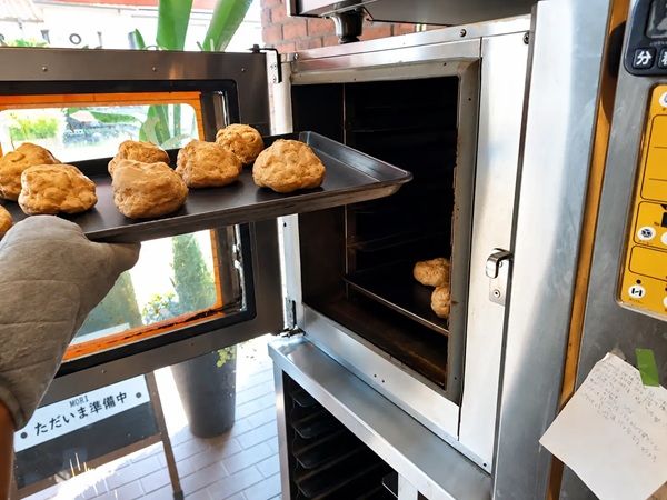京都・京田辺のグルテンフリー専門店「お米のパンとお菓子もり」が国産米粉で作る「シュークリーム」を発売！土曜限定