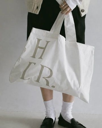 セレクトショップ「HER.」がルミネ有楽町でPOP UP！定番商品に先行発売アイテム＆新作アウター先行予約、購入者特典も