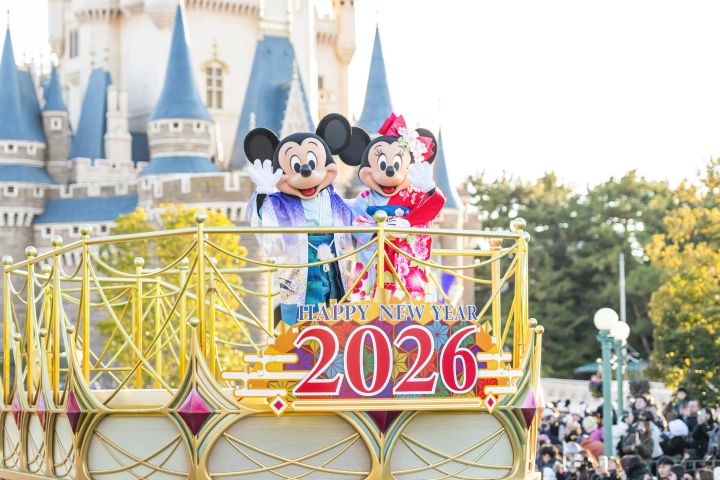 東京ディズニーランド／エンターテイメントプログラム「ニューイヤーズ・グリーティング」