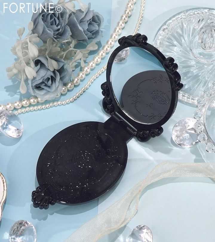 ANNA SUI COSMETICS（アナ スイ コス...