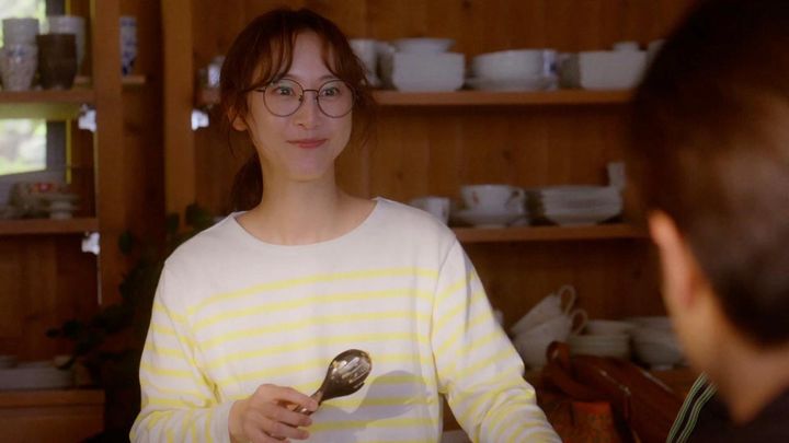 夜ドラ「青の花 器の森」第2回より ©️NHK