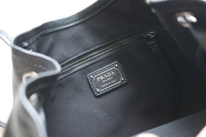 PRADA プラダ ルート ラージ ブラック