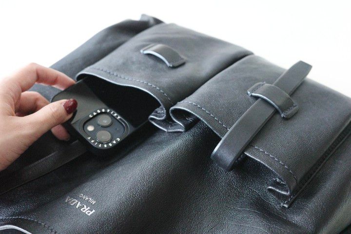 PRADA プラダ ルート ラージ ブラック ポケット