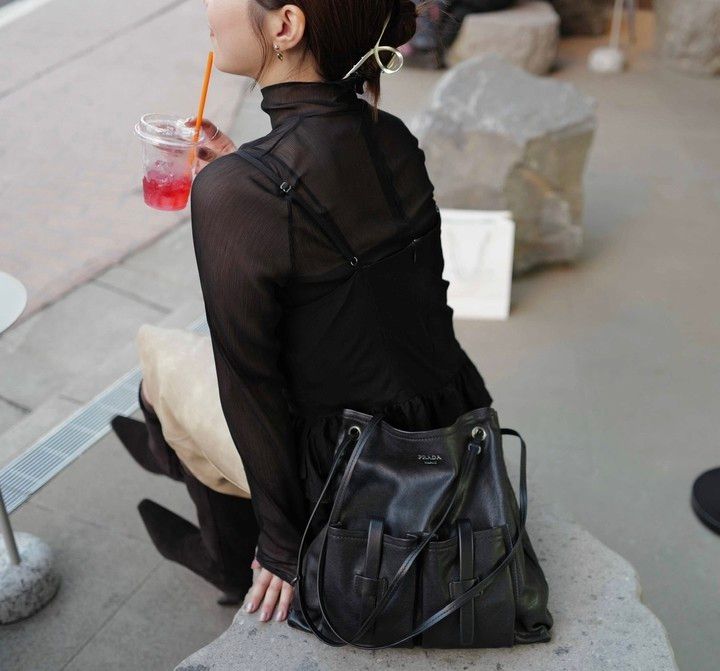PRADA プラダ ルート ラージ ブラック 使用感