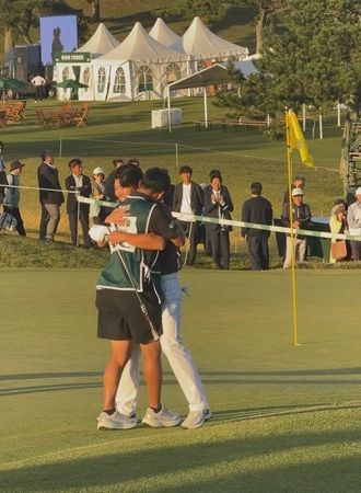 ジョイカルジャパンのスポンサー契約選手、細野勇策選手が日本オープンゴルフ選手権で優勝！賞金・ポイントランキング首位