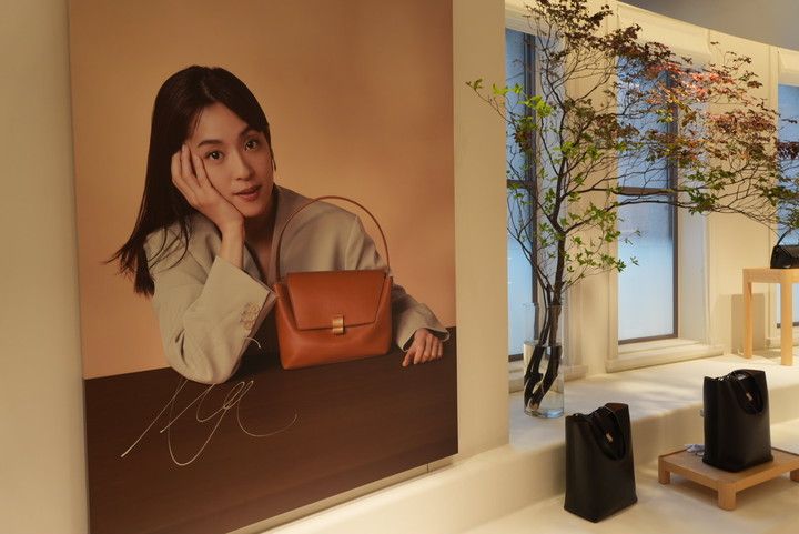 WAKOのアイデンティティをバッグで表現した「SUIHA」